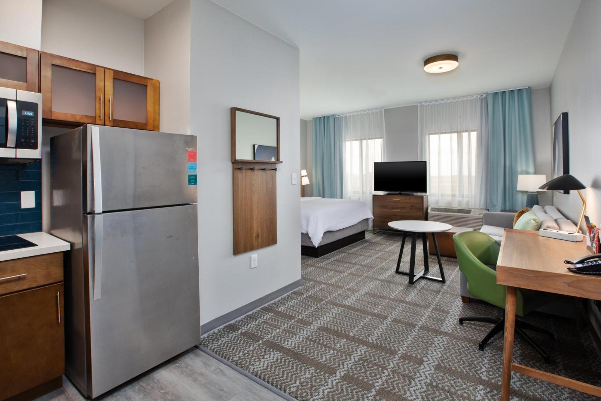 Staybridge Suites - Ames By Ihg Exterior photo